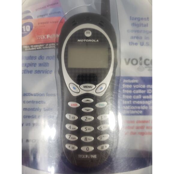 NEW Motorola Vintage Tracfone Black Phone Pay As You Go T9 Texting Y2k - Picture 2 of 8
